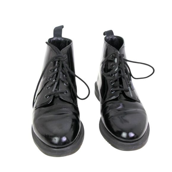 Dr. Martens SHINY BLACK LEATHER LOW HEEL LACE UP ROUND TOE ANKLE BOOTS Sz 7/38 - Picture 2 of 11